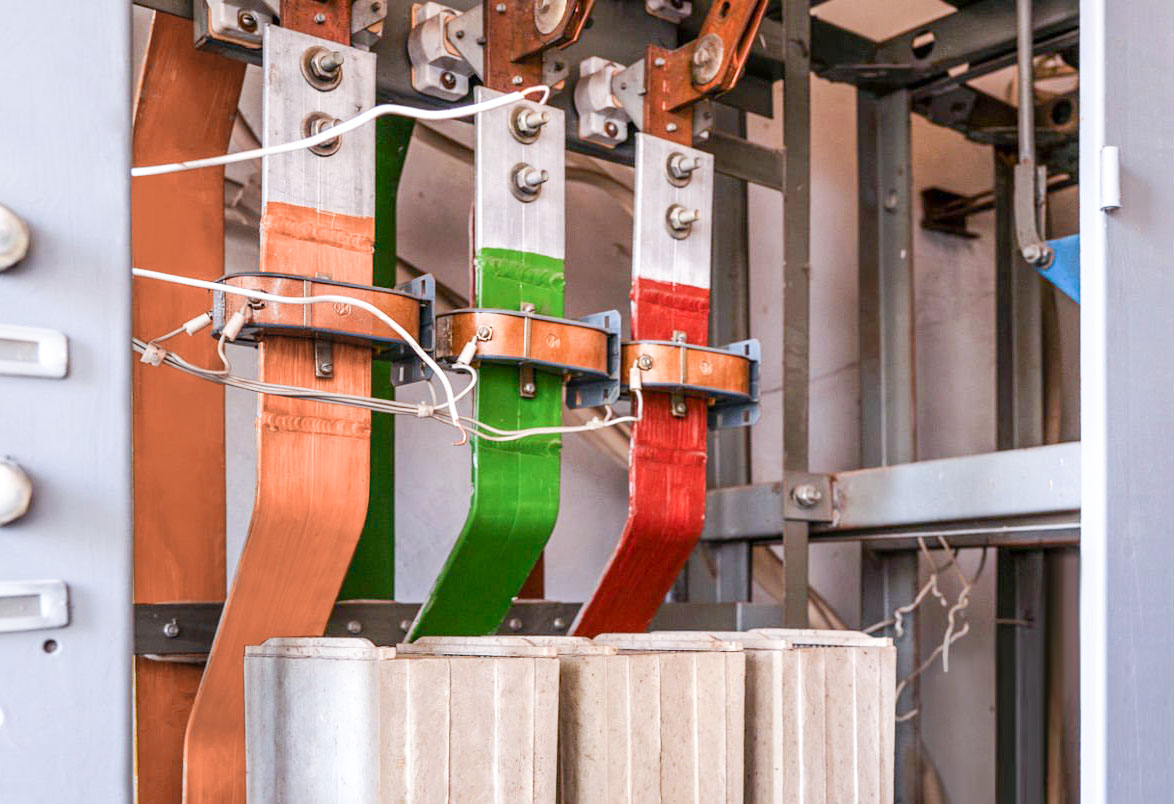 銅排圓角處理電力匯流排安全設(shè)計(jì) 銅排圓角處理電力匯流排安全設(shè)計(jì)